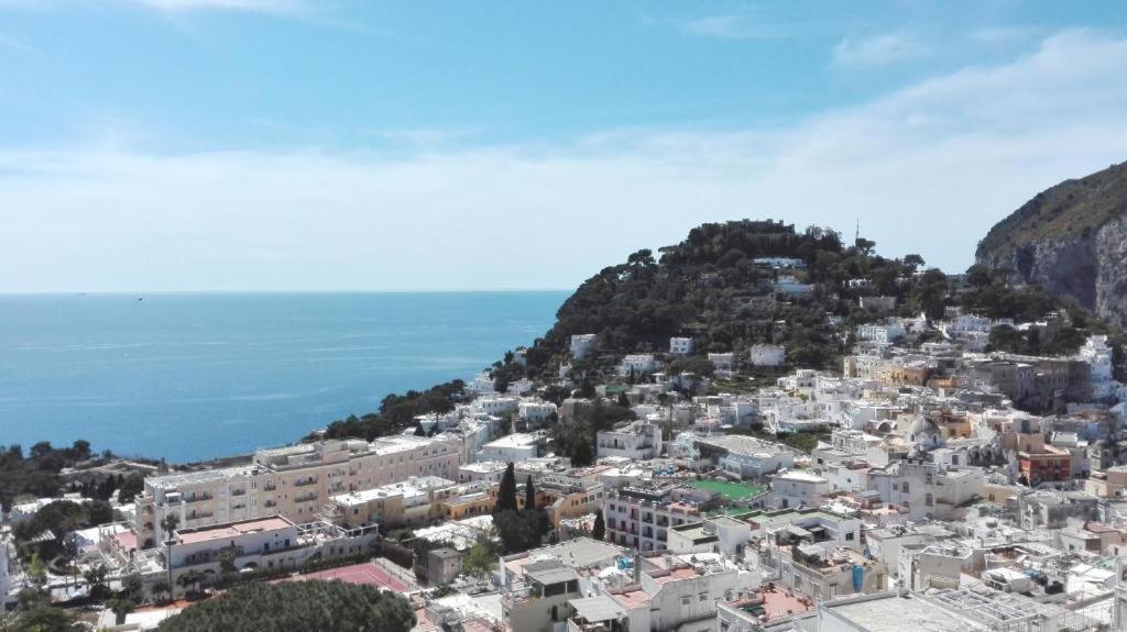 Sunshine Apartamento Capri Exterior foto